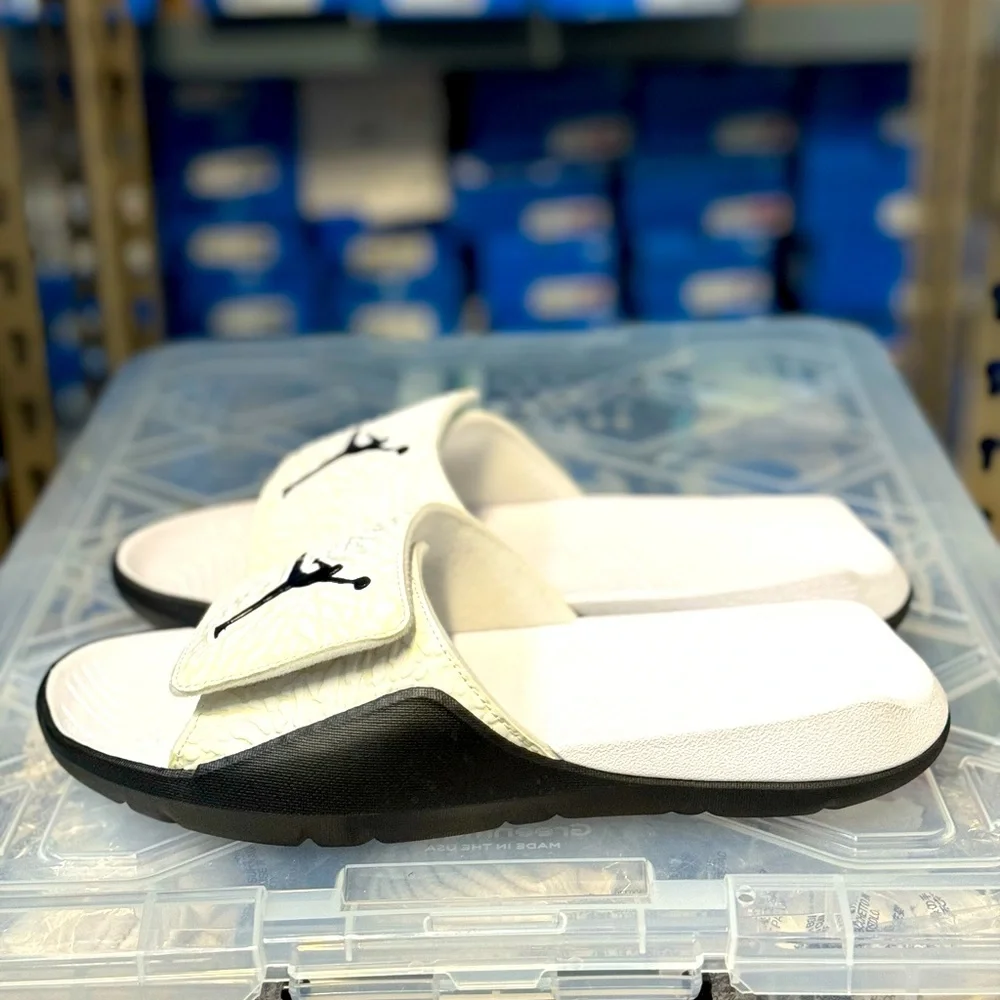 Jordan hydro 7 v2 white black new in box GS) Air Jordan Hydro 7 V2 Stylish Sports Slippers White  main image 4